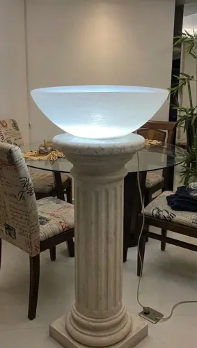 Luminária em forma de bacia
