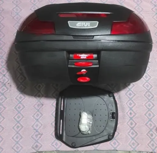 Bauleto/Baú Givi 47 litros