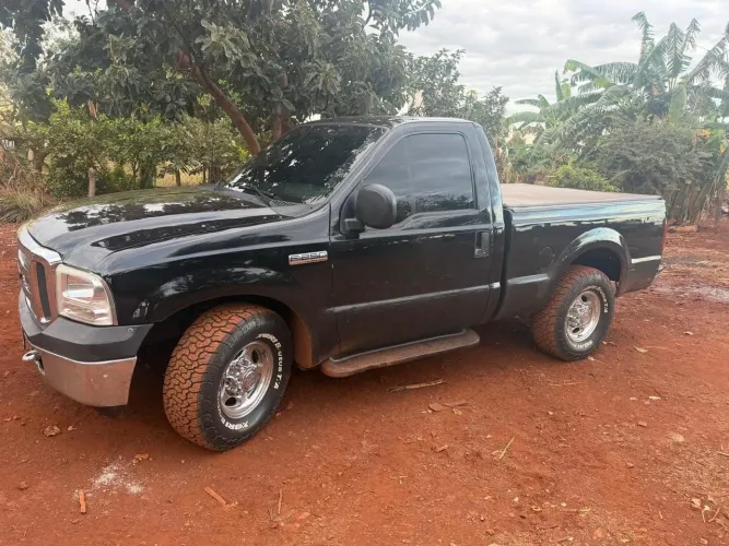 Ford F-250 XL 4.2 Turbo Diesel 2022