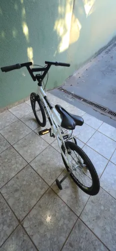 bicicleta aro 20