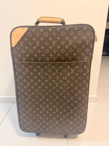 Vendo mala original 23kg