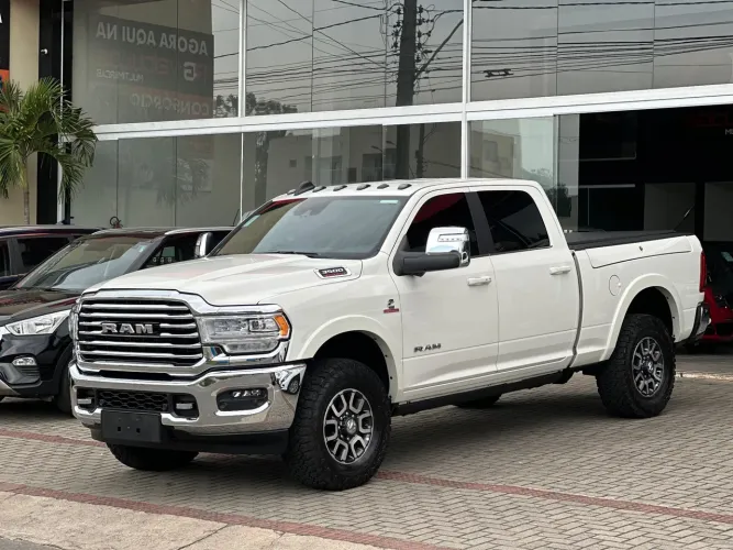 Ram 3500 Limited Longhorn 6.7 TB CD Diesel 2022