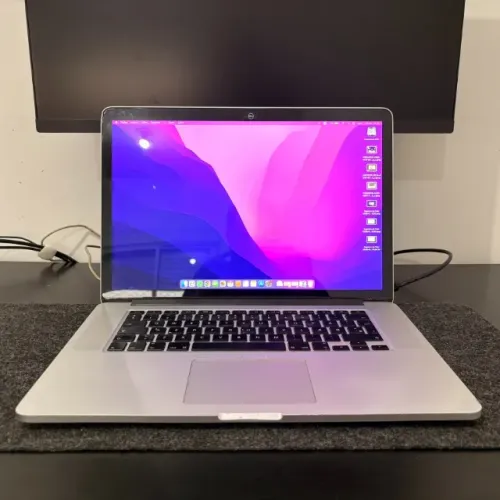 MacBook Pro 15? Retina i7 16GB SSD 256GB