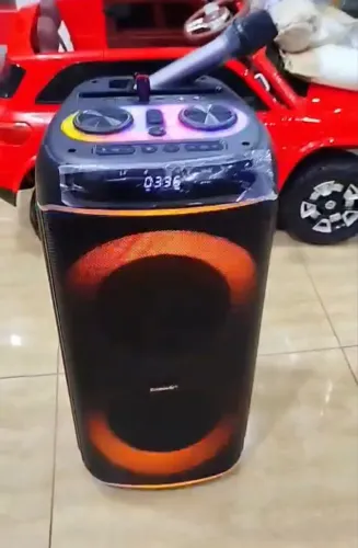 Caixa de som 130 watts 