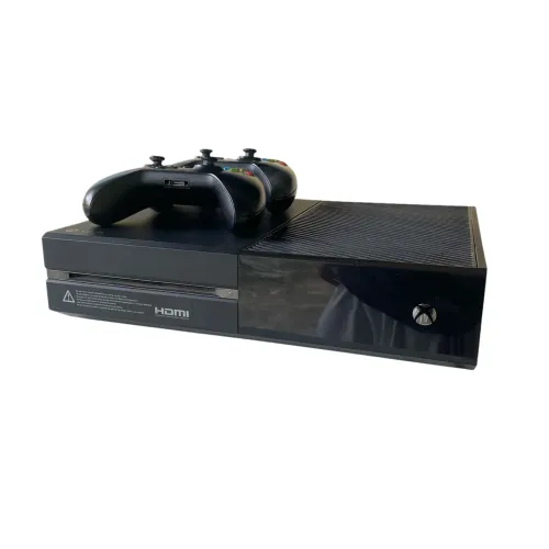 Xbox One fat 1TB + 2 controles