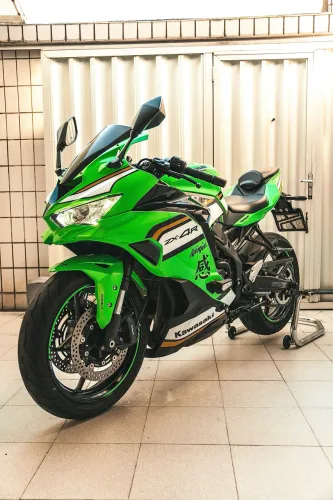 Ninja Zx4r