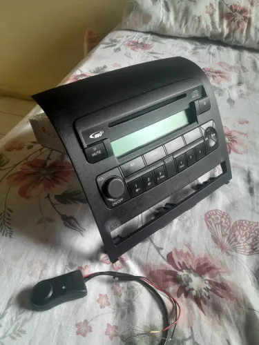 Som original FIAT mp3 palio siena strada com adaptador Bluetooth 