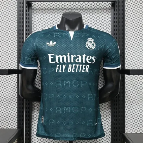 Camisa de time do Real Madrid 26/27