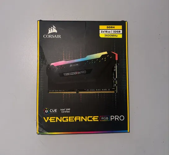 Memória RAM 32GB Vengeance Pro Corsair 2x16GB 3600mhz Preta