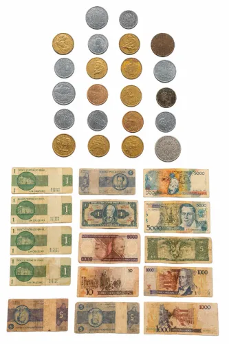 Coleção de Cédulas e Moedas Antigas Brasileiras - Cruzeiros, Cruzados e Réis