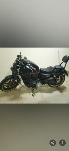 Harley iron 883