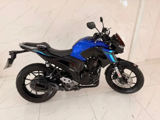 FAZER FZ25 2024