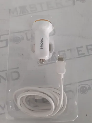 Kit carregador veicular. Com 2 entradas usb,Cabo com entrada lightning. Novo.