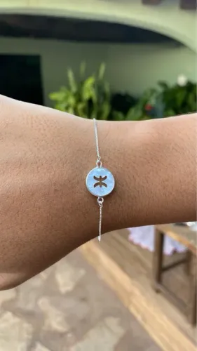 Pulseira de prata e madrepérola de signos