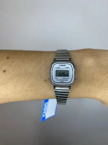Relógio Casio Vintage Feminino Analógico
