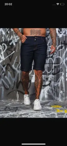 OLHAI ESSA REPOSIÇÃO DAS BERMUDAS JEANS RASGADI HAS E AS CASUAL