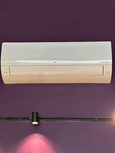 Ar Condicionado Split LG Voice Dual Quente e Frio we30000 Btus 220v