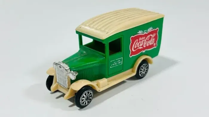 Caminhões promocionais - Coca-Cola e Danone - Colecionável - Hobbies