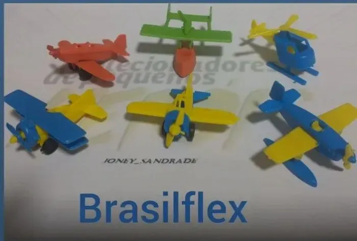 Mini aviões Brasilflex