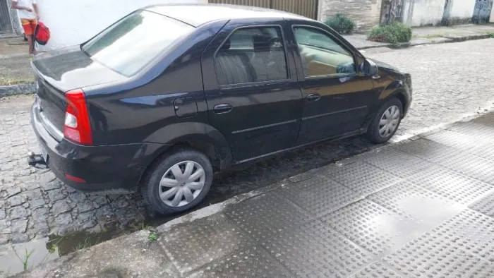 LOGAN EXPRESSION 1,0 16 V Hi Flex 2013