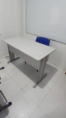 Mesa e cadeira promoção