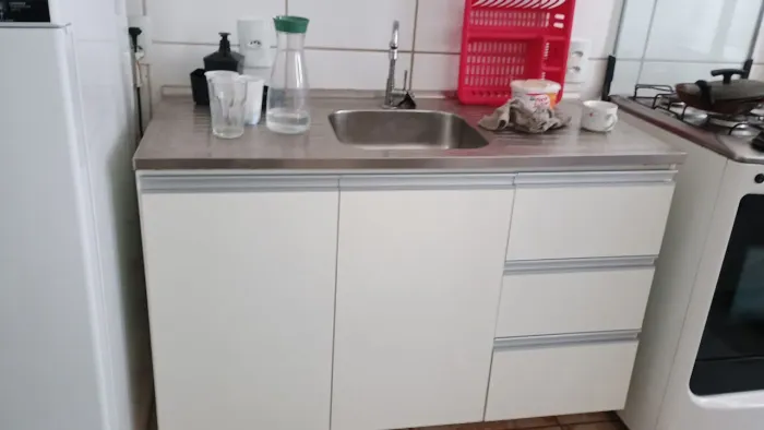 Armário de Cozinha Branco - Novo