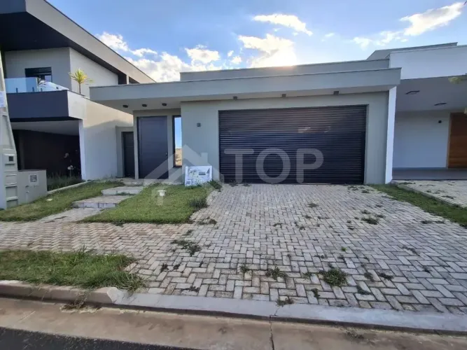 Excelente casa, recém construída, com 3 suítes e piscina