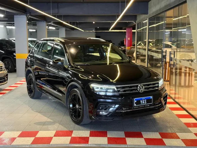Volkswagen Tiguan Allspac R-line 350 TSI 2.0 4X4 2019