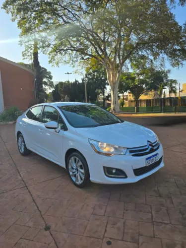 Citroen C4 Lounge Tendance 1.6 Turbo Flex Aut. 2015