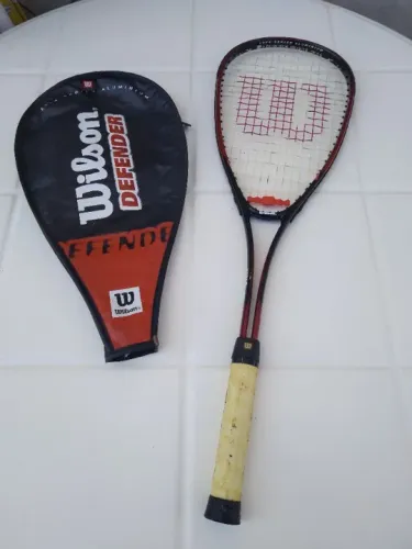 Raquete De Squash Wilson Defender 6000 Series Aluminium 200 gramas