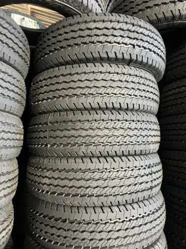Chega de pneus carecas vem pra RL, aqui tem oferta, aro 15 195/55