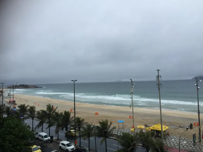 LEBLON - DELFIM MOREIRA - NOBRE - 280 M - 3 QTS - REFORMADO - SUÍTE COM VISTA MAR - VISTA 