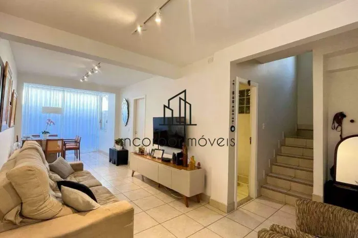 Casa em condomínio à venda, 3 quartos, 1 suíte, 2 vagas, Buritis - Belo Horizonte/MG