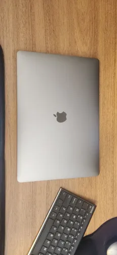 APPLE MacBook Pro 512GB ULTRA RÁPIDO