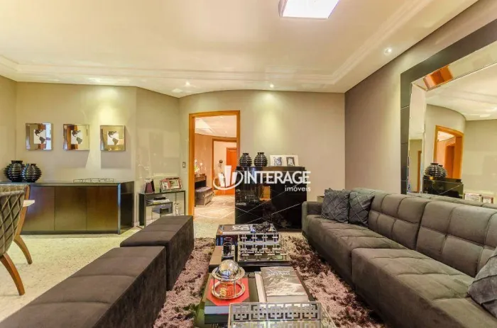 Apartamento com 3 dormitórios para alugar, 149 m² por R$ 13.725,00/mês - Cristo Rei - Curi