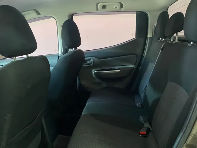 Mitsubishi L200 Triton Sport GLS 2.4 CD Diesel Aut. 2020