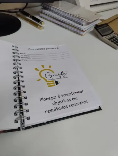 Caderno de negócios para sua empresa