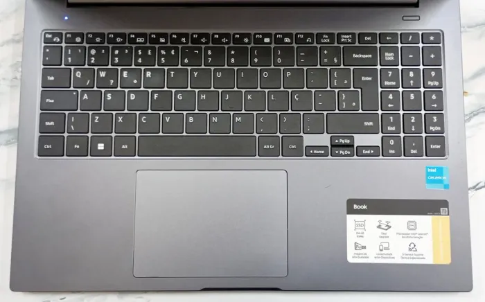 Notebook Intel Celeron - Desempenho e Eficiência