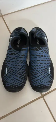 Sapatilha aquática número 42