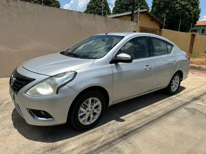 Nissan Versa SV 1.6 16V Flexstart 4P Mec. 2018