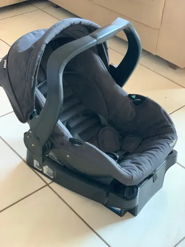 Bebê conforto + Base: Infanti