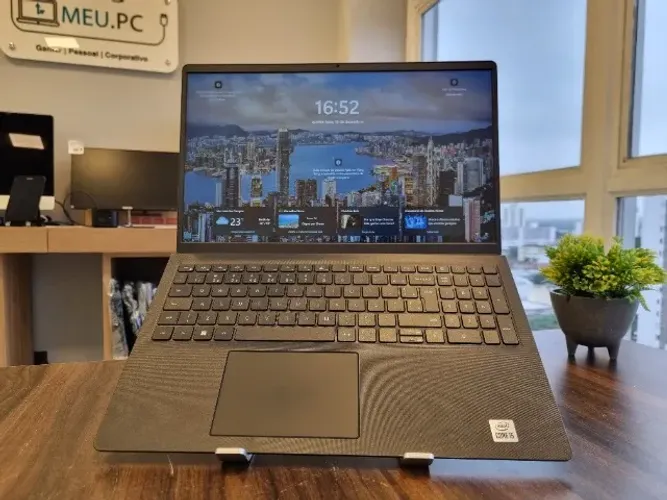 Notebook Dell Vostro 15 3510 - Core i5 | 10ª geração | 256GB SSD | 8GB DDR4 | 15,6"