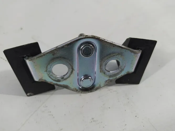 Batente Tampa Traseira Hyundai I30 Perua 2010 2011 2012