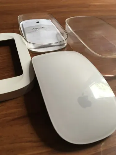 MacBook Pro 2019 8GB 13inch ＋Magic Mouse MacBook Pro (13 polegadas, 2019, duas portas Thunderbolt 3