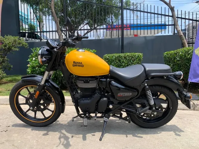 ROYAL ENFIELD METEOR 350 FIREBALL