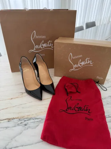 Christian Louboutin Hot Chick 100mm Original Verniz Preto + Caixa e Dust Bag