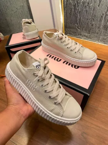 Vários Modelos de Tênis Masculino e Feminino 