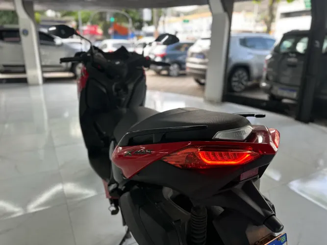 Yamaha Xmax