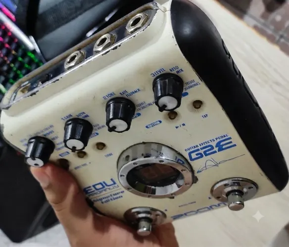 Pedaleira de guitarra ZOOM G2E