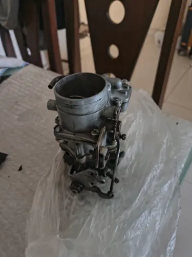 vende-se carburador DFV228.